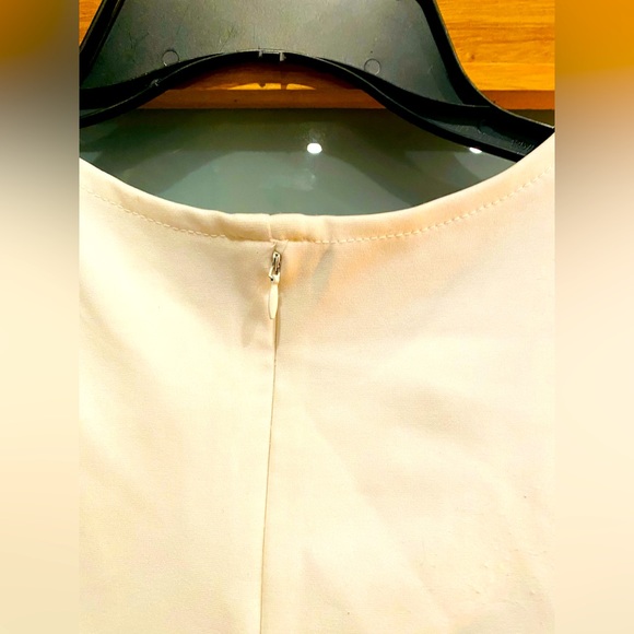 Retro trompe l’oeil style Shift Dress - Picture 6 of 6